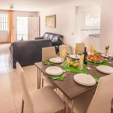Holiday In Calpe/costa Blanca 27387 Vakantiehuis